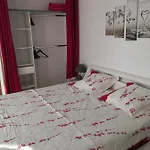 La Ruche Cantalienne Guest house 3*