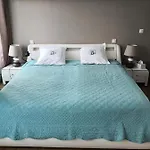 La Ruche Cantalienne Guest house Saint-Etienne-de-Chomeil